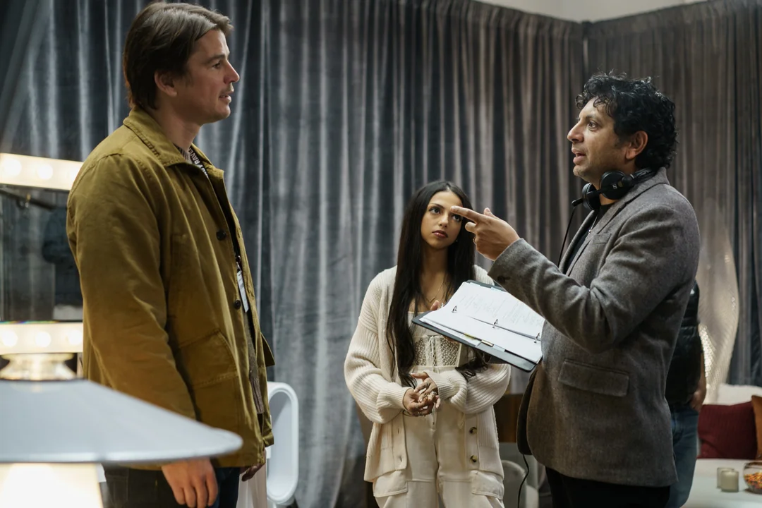 Josh Hartnett and Saleka Shyamalan behind the scenes of M. Night Shyamalan's black comedy crime thriller film, Trap